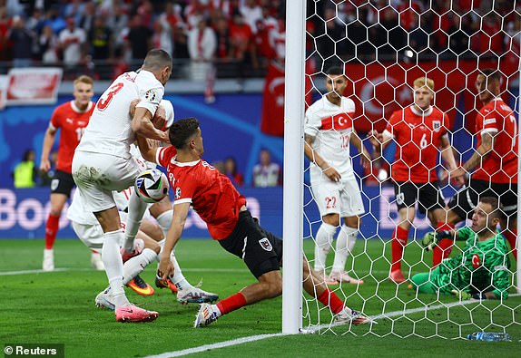 Soccer Football - Euro 2024 - Round of 16 - Austria v Turkey - Leipzig Stadium, Leipzig, Germany - July 2, 2024 Austria's Christoph Baumgartner misses a chance to score REUTERS/Thilo Schmuelgen