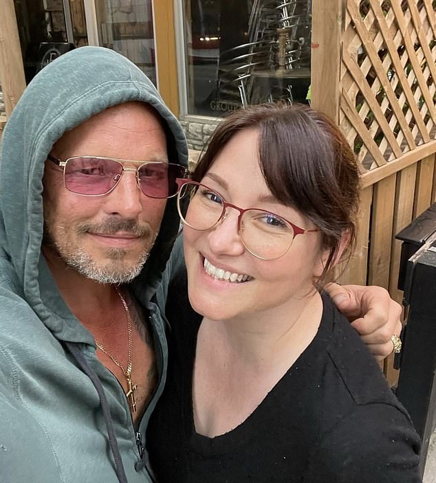 Justin Chambers and Chyler Leigh who played Alex Karev and Lexie Grey on Grey's Anatomy had a reunion ahead of the premiere of season 21