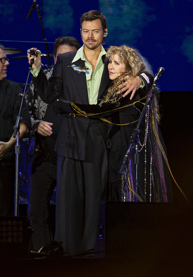 Stevie Nicks and Harry Styles celebrated their surprise BST Hyde Park duet by drinking non-alcoholic beer and earing candy floss