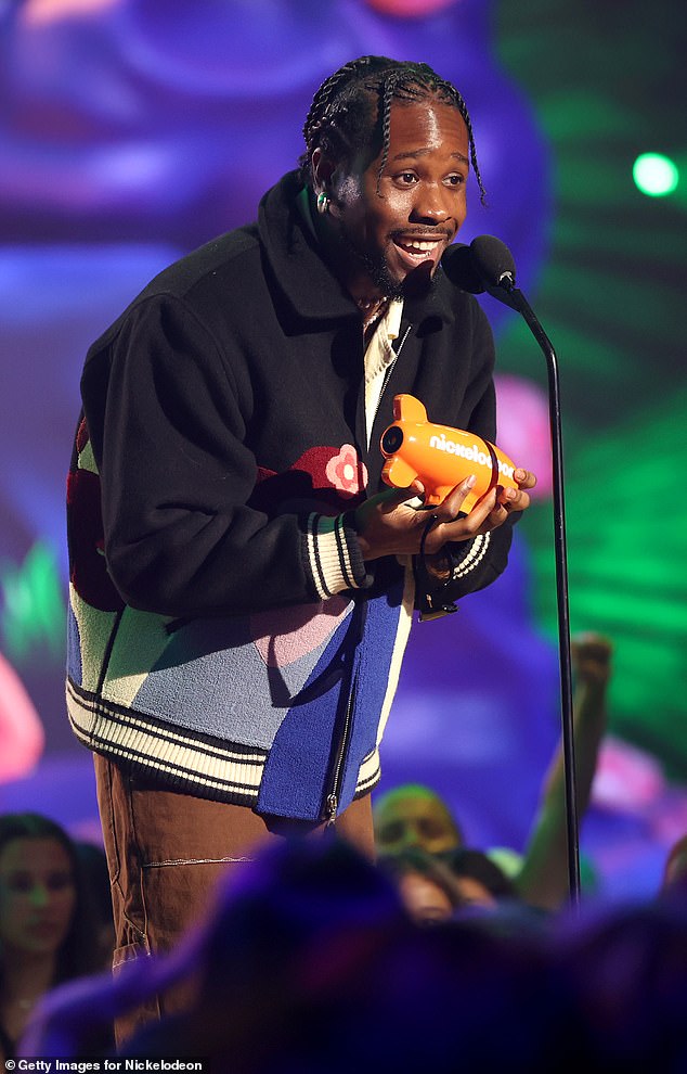 Shameik Moore was also seen taking the stage to accept the Favorite Animated Movie award for Spider-Man: Across the Spider-Verse