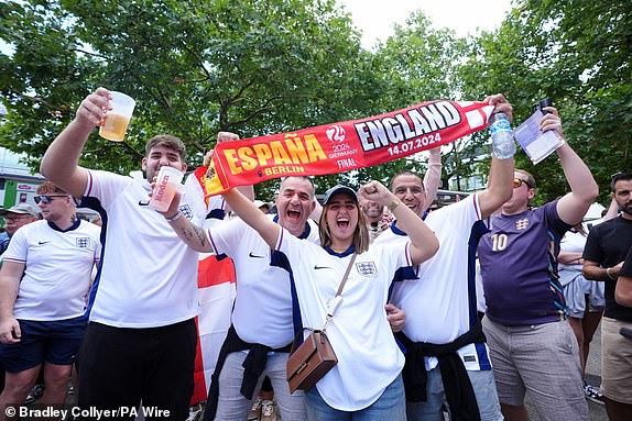 England fans at Breitscheidplatz in Berlin, Germany, ahead of the UEFA Euro 2024 final between Spain and England later today. Picture date: Sunday July 14, 2024. PA Photo. See PA Story SOCCER England. Photo credit should read: Bradley Collyer/PA Wire.RESTRICTIONS: Use subject to restrictions. Editorial use only, no commercial use without prior consent from rights holder.