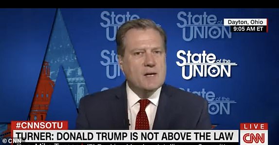 Vid Grab - (CNN) Brianna Keilar interview with rep Mike TurnerI asked GOP Intel Committee Ranking Member Rep. Mike Turner if he would take home classified documents marked SCI/Special Access Programs, like those the FBI said it retrieved from Mar-a-Lago.