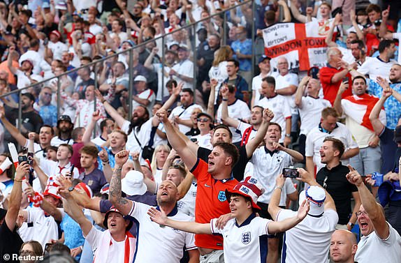 Soccer Football - Euro 2024 - Final - Spain v England - Berlin Olympiastadion, Berlin, Germany - July 14, 2024 England fans inside the stadium before the match REUTERS/Lisi Niesner