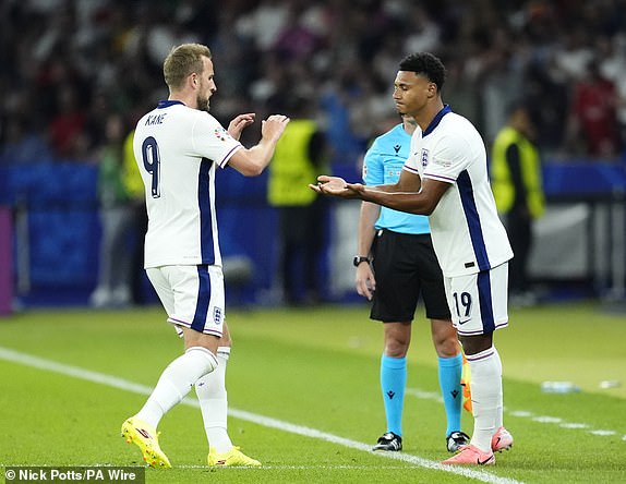 England's Harry Kane (left) is replaced by substitute Ollie Watkins during the UEFA Euro 2024 final match at the Olympiastadion, Berlin. Picture date: Sunday July 14, 2024. PA Photo. See PA Story SOCCER England. Photo credit should read: Nick Potts/PA Wire.RESTRICTIONS: Use subject to restrictions. Editorial use only, no commercial use without prior consent from rights holder.