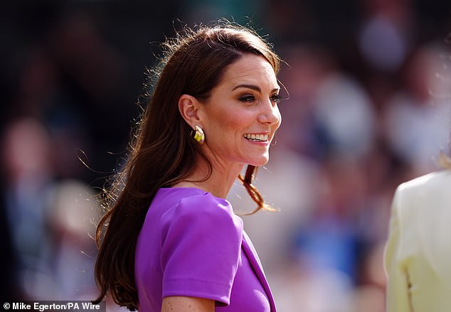 Her hair, more caramel than of late, was worn loose and natural for Sunday's men's final