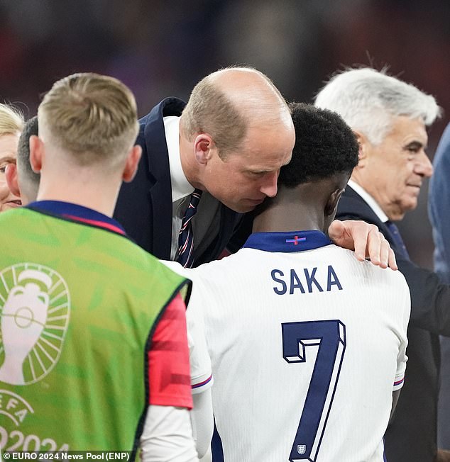 Prince William embraces Bukayo Saka of England at end of game in Berlin