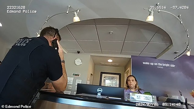 Body cam footage sees a number of officers chatting with hotel management in the lobby