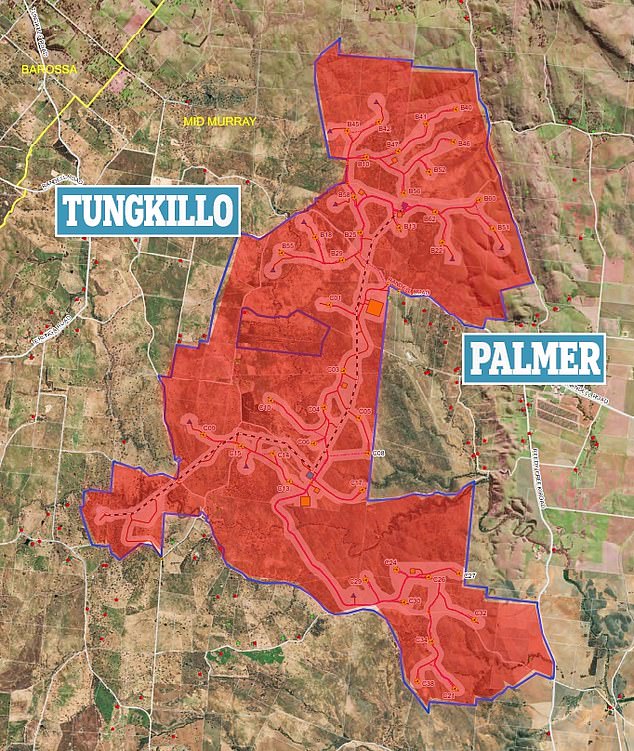 Forty wind turbines will be constructed between Palmer and Tungkillo in the Hills, outside Adelaide in South Australia , as part of the Palmer Wind Farm