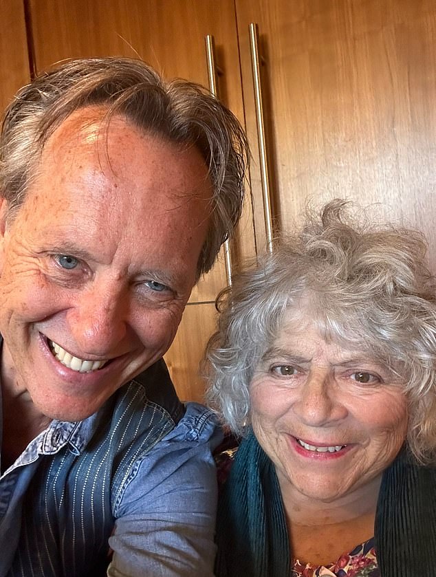 Richard E Grant surprised Edinburgh festival visitors when he turned up to support his old pal Miriam Margolyes during a trip to Scotland