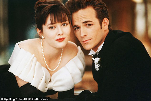 Late stars Shannen Doherty portrayed the role of Brenda on the series, while Luke Perry played Dylan. After attending junior prom during the first season, the two characters slept together