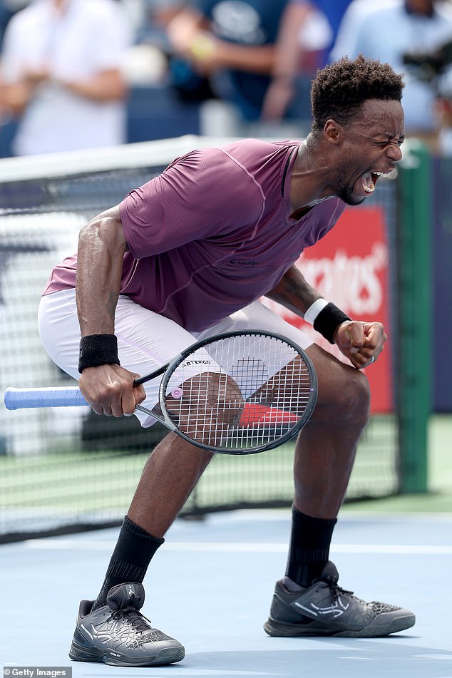 This was the ninth time in Monfils' career that he was able to defeat a top-three opponent