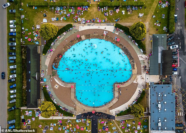 Ilkley Lido in West Yorkshire houses an ace of spades-shaped pool complex