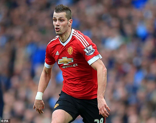 Former Manchester United midfielder Morgan Schneiderlin has retired at the age of 34