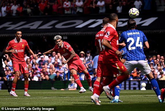 IPSWICH, ENGLAND - AUGUST 17: (THE SUN OUT, THE SUN ON SUNDAY OUT) Luis Diaz of Liverpool during the Premier League match between Ipswich Town FC and Liverpool FC at Portman Road on August 17, 2024 in Ipswich, England. (Photo by Andrew Powell/Liverpool FC via Getty Images)