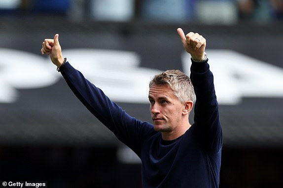 IPSWICH, ENGLAND - AUGUST 17: Kieran McKenna, Manager of Ipswich Town, acknowledges the fans after defeat to Liverpool during the Premier League match between Ipswich Town FC and Liverpool FC at Portman Road on August 17, 2024 in Ipswich, England. (Photo by Julian Finney/Getty Images)