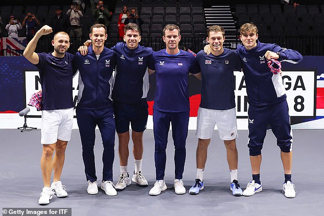 Dan Evans (left) has played Davis Cup tennis alongside Draper and has urged for fans to give the young player time