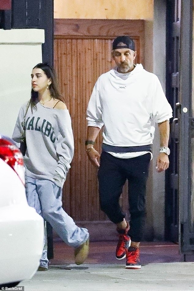 Mauricio Umansky enjoyed dinner with his daughter Portia and stepdaughter Farrah Aldjufrie at Matsuhisa in Beverly Hills