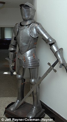 Suit of armour