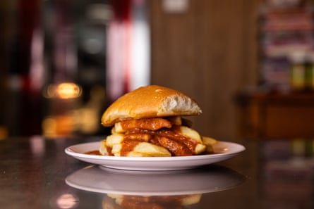 Starch support: at Derrel’s, hot chips and sauce are served in a pav that has been toasted in ghee.