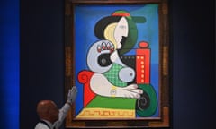 Pablo Picasso's Femme à la montre painting with a man holding up his gloved hand in the foreground