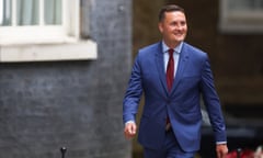 A smiling Wes Streeting walks to No 10 after the election result on Friday