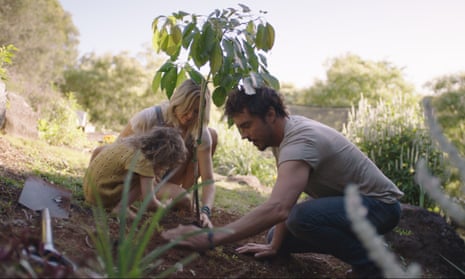 Damon Gameau with his family