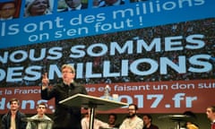 Jean-Luc Melenchon, candidate of the far left coalition ‘La France insoumise’, addresses supporters during a public meeting in Bordeaux