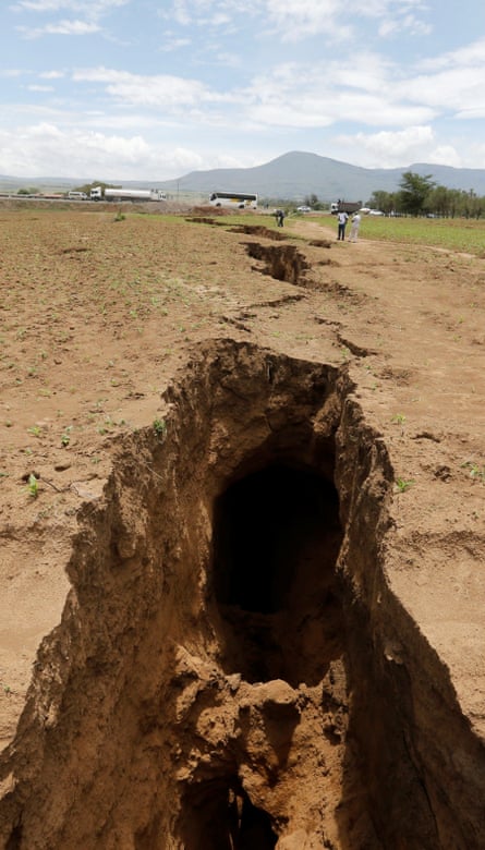 Crack in Kenya's Rift Valley