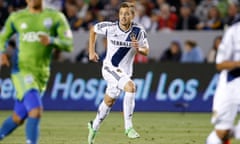 Los Angeles Galaxy midfielder Rogers runs during the second half of the MLS soccer match against the Seattle Sounders in Carson<br>Los Angeles Galaxy midfielder Robbie Rogers runs during the second half of the MLS soccer match against the Seattle Sounders in Carson, California May 26, 2013. Rogers is the first openly gay player on a major men's professional team in North America. REUTERS/Danny Moloshok (UNITED STATES - Tags: SPORT SOCCER) - RTX102L8