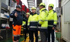 Keir Starmer visits the Port of Holyhead with shadow Welsh secretary Jo Stevens, new Welsh first minister Vaughan Gething and shadow energy secretary Ed Miliband