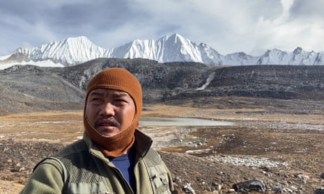 Bhutan Mountain Man: video diaries from a lone glaciologist 