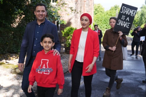 Scottish Labour leader Anas Sarwar with his wife Furheen, and son Aliyan at Pollokshields Burgh Halls in Glasgow.