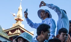 Burma mobile phones users