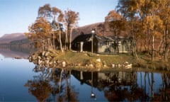 Loch Ossian Youth Hostel