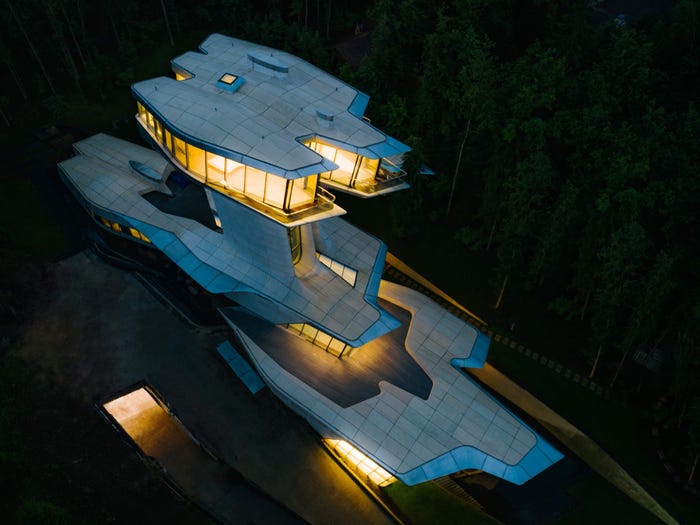 zaha hadid spaceship house russia