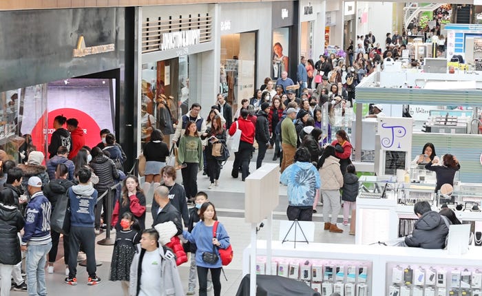 Black Friday shopping at a mall.