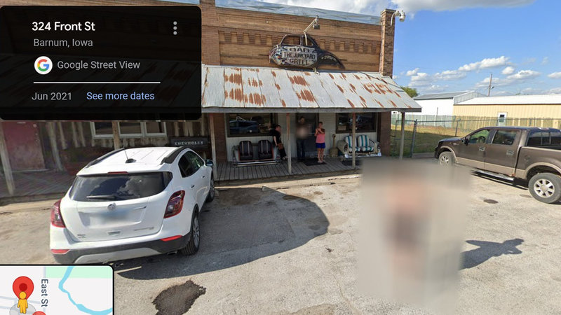 324 Front Street Barnum Iowa / Google Street View Flasher.