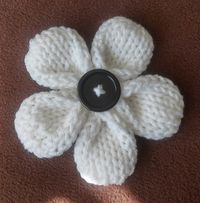 Five Petal Flower | Loom Knit Pattern - GoodKnit Kisses