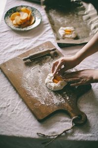 Making Mini Sour Cream Peach and Almond Pie with Red Currants