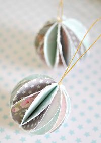 27 Wonderful Paper And Cardboard DIY Christmas Decorations | Shelterness