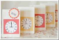 New Year’s Eve Countdown Bags ~ fill these bags with fun activities to play every hour, for an evening of non-stop entertainment the family and kids can to do together.