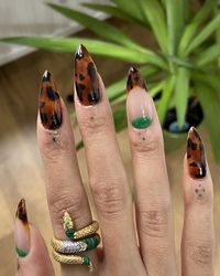 gorgeous leopard print nails inspiration ✷