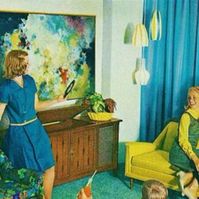 Beddie on Instagram: "I’m liking this blue and green vibe! This whole room gets my attention - those chairs! The art, the lights, the cute dresses and vinyl - this is a very cool room. Might be time to bring some blue to Beddie…#retro #vintage #vintagehome #retrohomedecor #blueandgreen #70sfashion #upholstery #vinyl #coolrooms #midcentury #beddie #bedroomdesign #coolhome #interior"