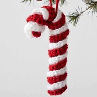 Free Beginner Caron Candy Cane Ornament Crochet Pattern | Yarnspirations