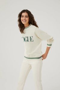 Felpa VOGUE crema con logo verde | Collezione Retro Sports – VOGUE Collection Italia