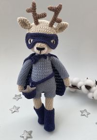 Un doudou fait main, résistant et adorable, voilà ce que vous promet notre tutoriel signé Pinpin et Cie. Découvrez vite comment crocheter l'amigurumi Oscar le cerf, qui deviendra vite le meilleur ami des tout petits.