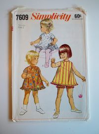 Toddler Dress & Bloomers Simplicity 7609 Vintage Sewing Pattern Ruffled Hem Sundress, Round Neckline, Sleeve Options Size 2 Breast 21 UNCUT