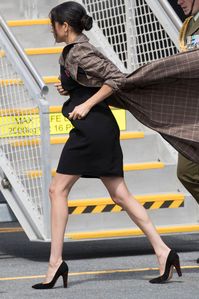 Meghan Markle’s High-Low Style: $60 Asos Dress, Sarah Flint Heels – Footwear News