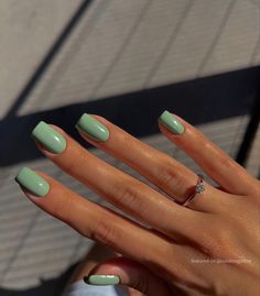 Green Nail, Square Dip Nails, April Nails, Solid Color Nails, Casual Nails, Dipped Nails