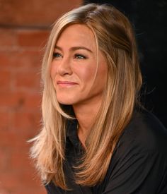 Il miglio è un cereale con proprietà per benessere e salute e benefici per capelli e pelle. Ecco perché dovremmo mangiarlo a colazione come Jennifer Aniston